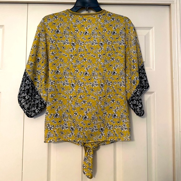 MAX STUDIO pop over top - Picture 2 of 4